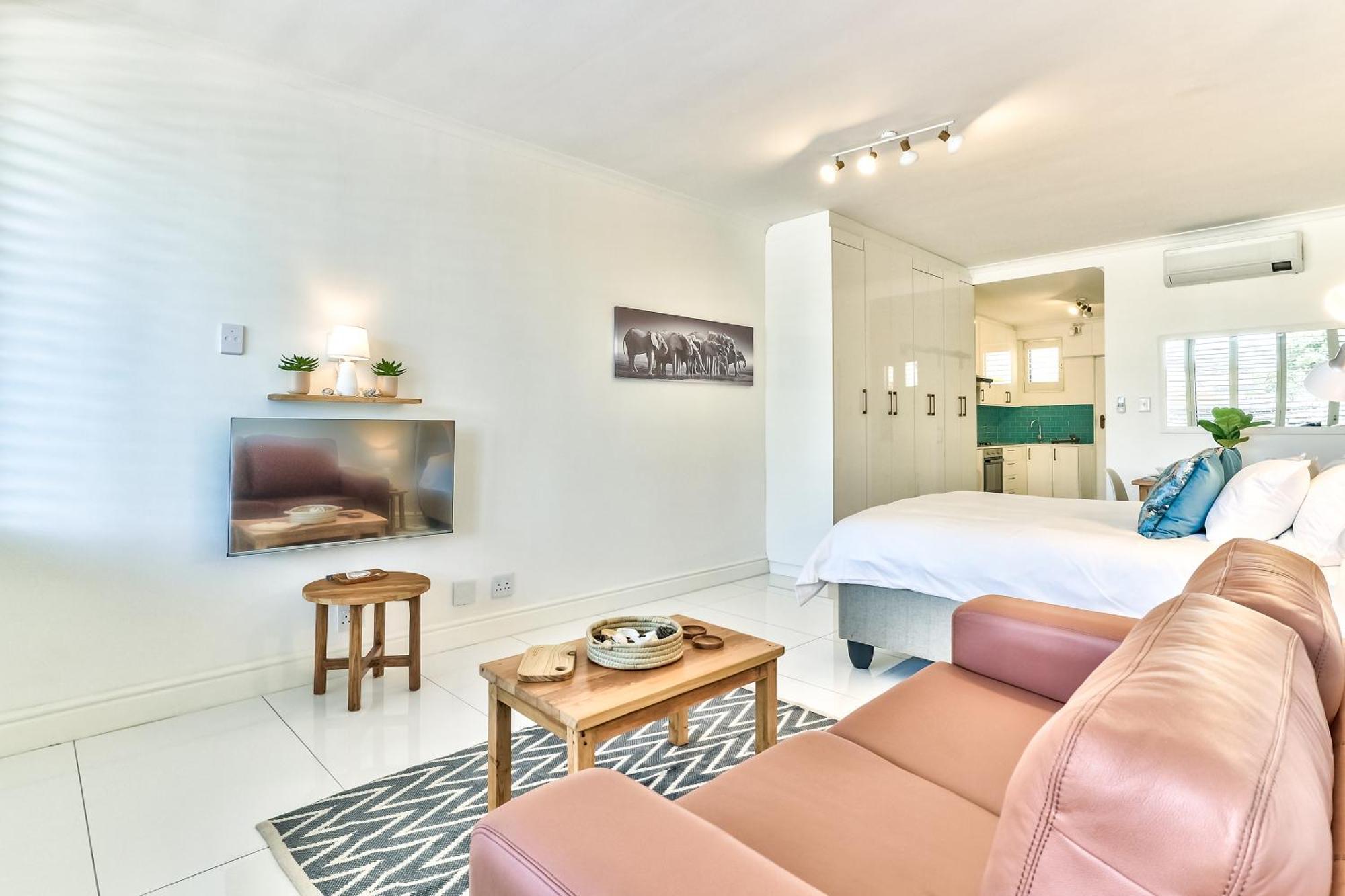 Seaside Retreat With Amazing Views And No Loadshedding Apartamento