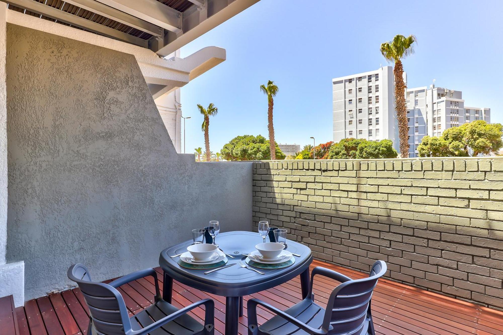 Seaside Retreat With Amazing Views And No Loadshedding Appartement Le Cap
