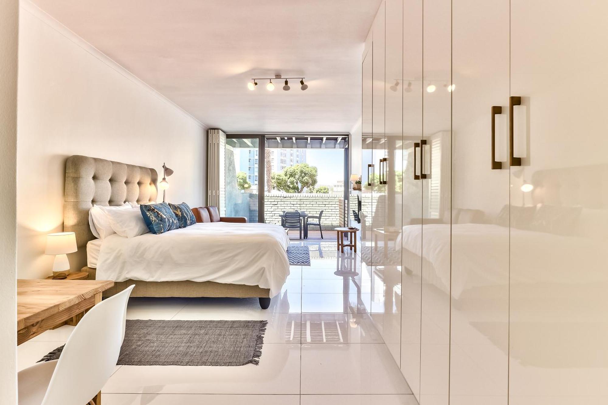 Seaside Retreat With Amazing Views And No Loadshedding Apartamento